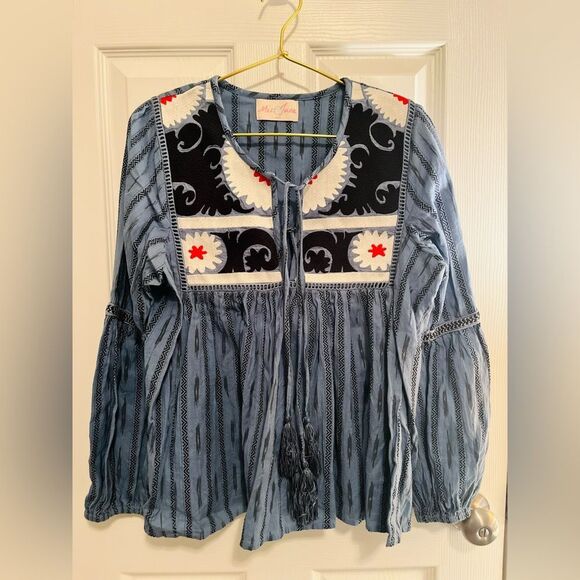 Miss June Paris Embroidered Blouse - Picture 2 of 10